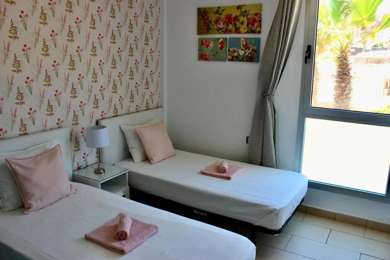 2BDR Ocean view apartment Poris de Abona Spanje